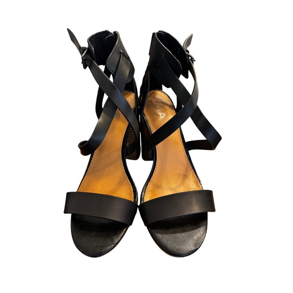MIA Black Sandal with Block Heel in Size 8